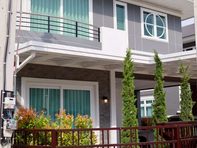  บ้านเดี่ยว 2 ชั้น ทำเลคุณภาพ บรรยากาศดี เฟอร์นิเจอร์ครบ หางดง